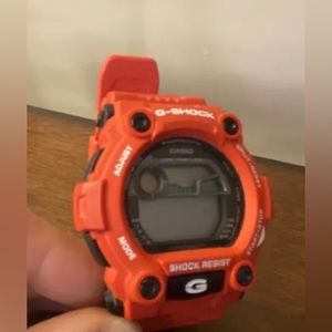 Casio G-SHOCK G-7900A 3194 Rescue Red Moon/Tide Phase.